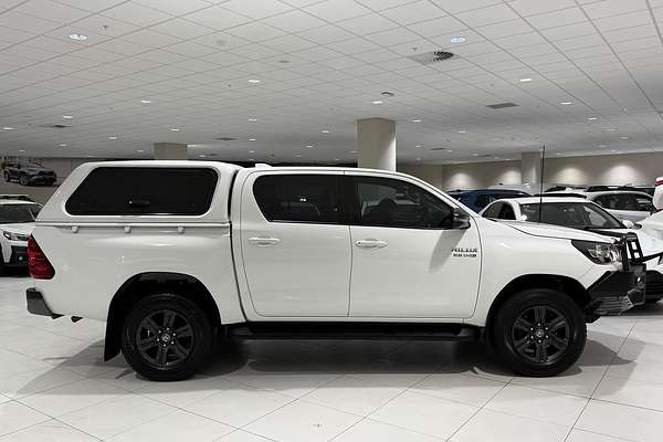 2022 Toyota Hilux SR GUN126R