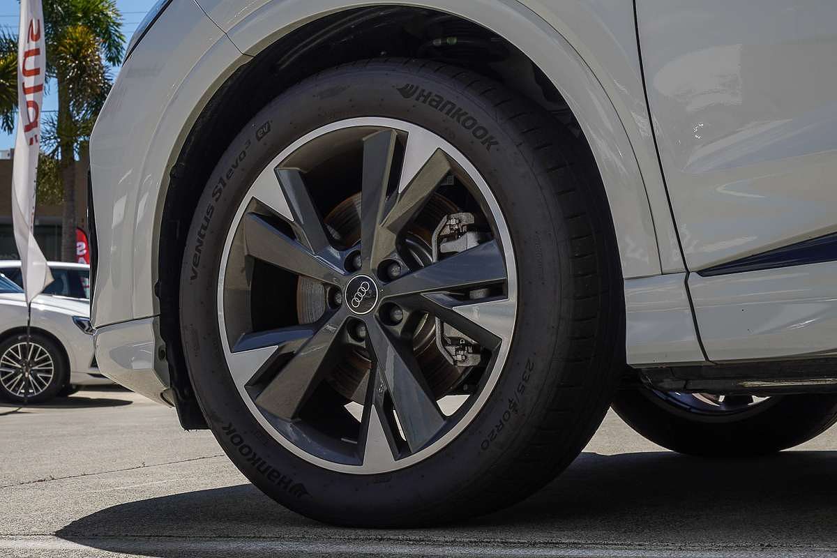 2024 Audi Q4 e-tron 45 F4