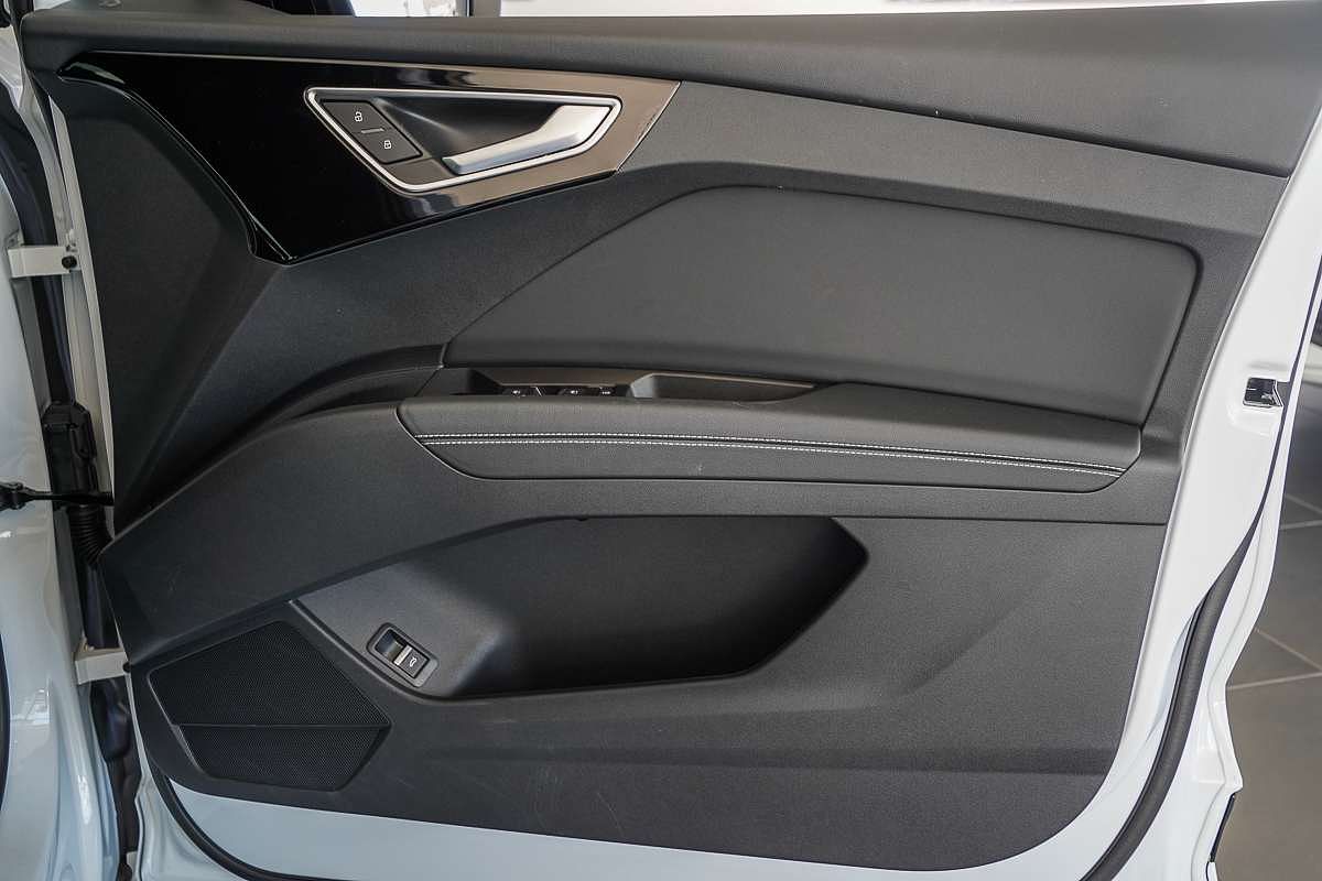 2024 Audi Q4 e-tron 45 F4