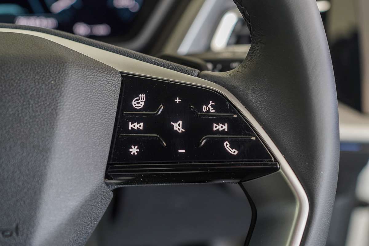 2024 Audi Q4 e-tron 45 F4