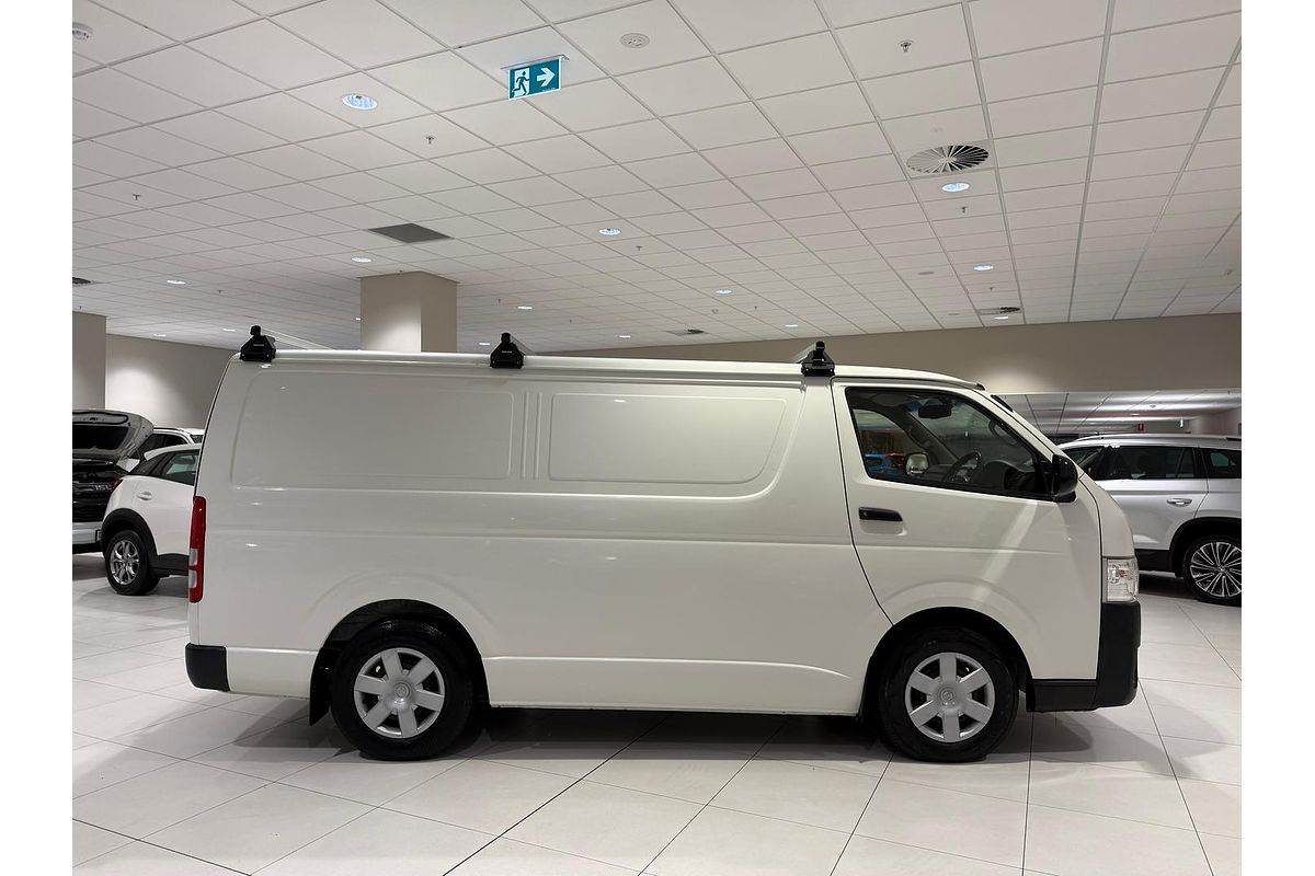 2017 Toyota Hiace KDH201R LWB