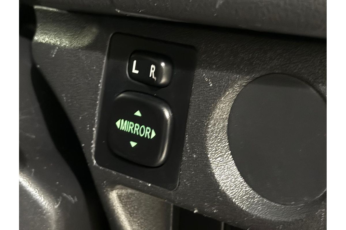 2017 Toyota Hiace KDH201R LWB