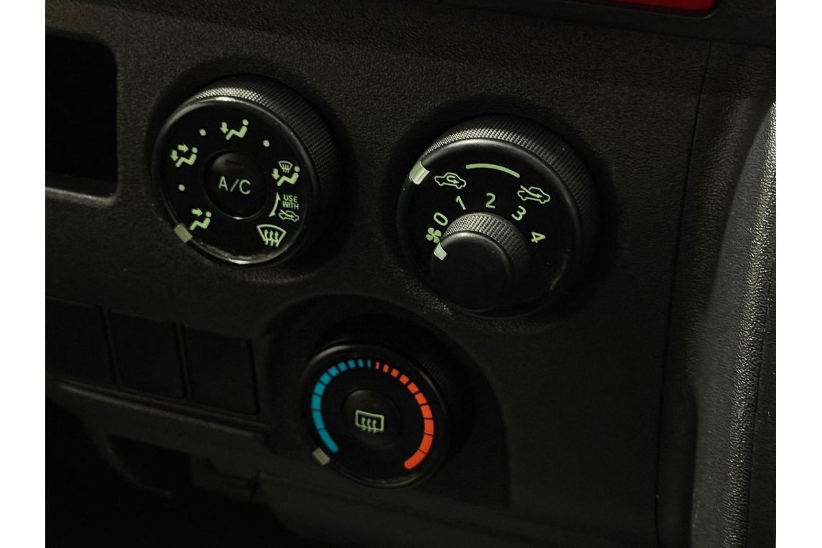 2017 Toyota Hiace KDH201R LWB