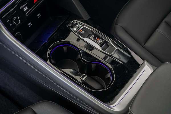 2025 Audi Q5 TFSI 150kW GU