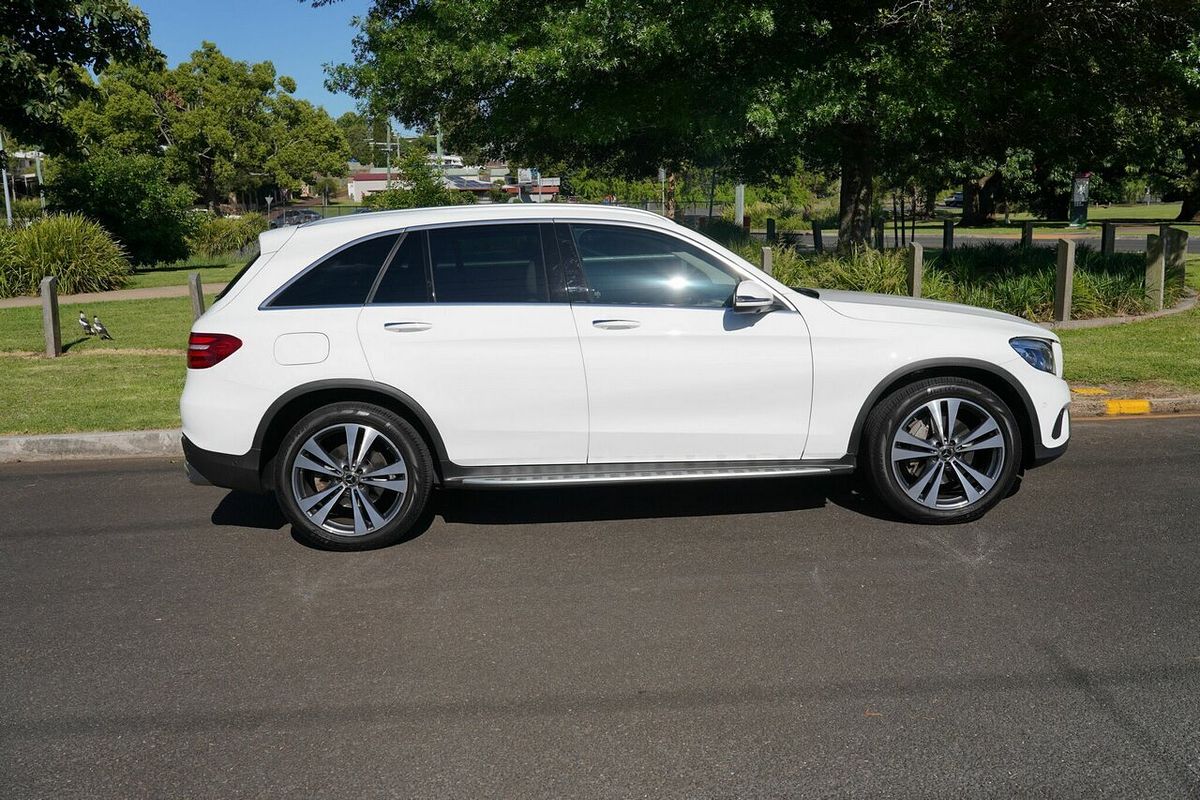 2017 Mercedes-Benz 250 253 MY17