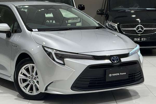 2023 Toyota Corolla Ascent Sport Hybrid ZWE219R
