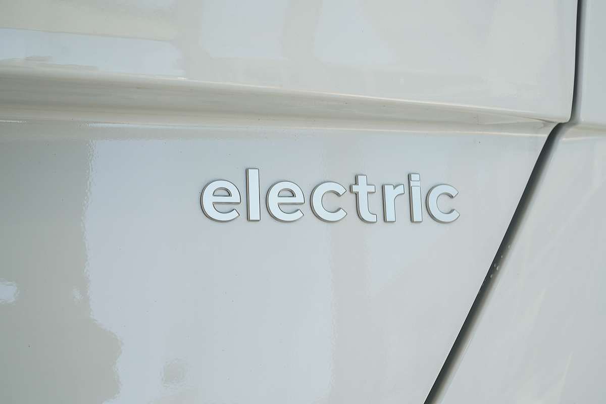 2025 Hyundai Kona Electric SX2.V2