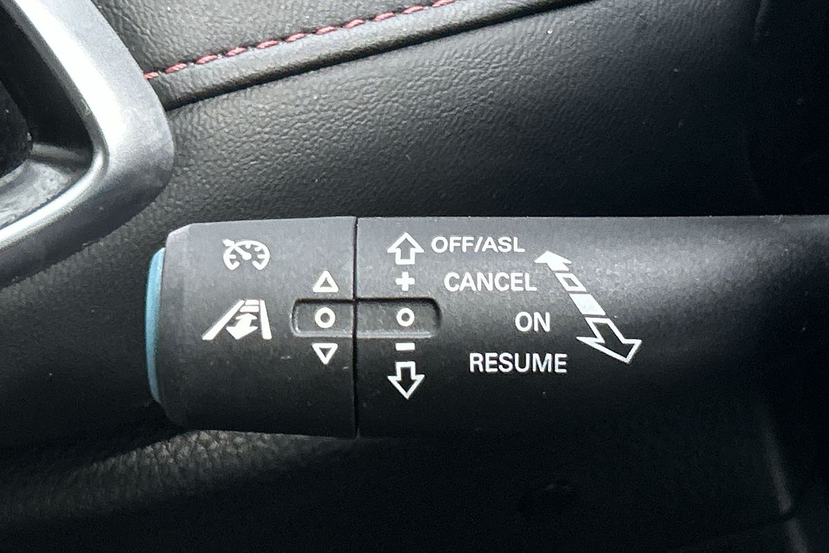 2021 MG HS Vibe SAS23