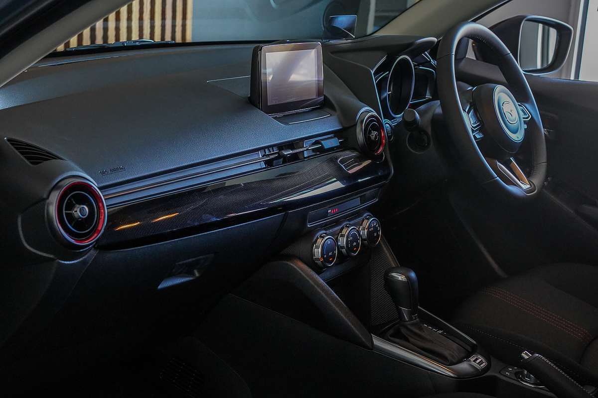 2025 Mazda 2 G15 Evolve DJ Series