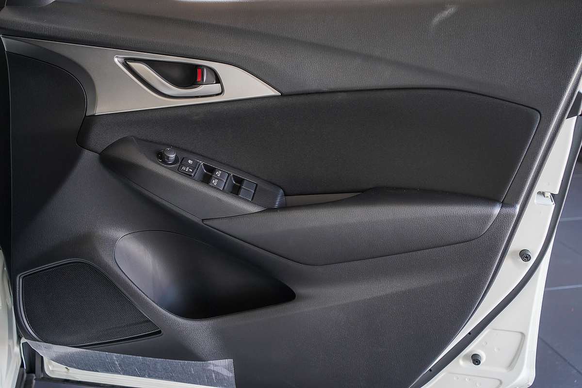 2025 Mazda CX-3 G20 Pure DK