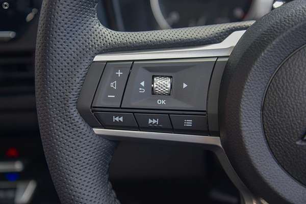 2025 Mitsubishi Triton GLX-R MV 4X4