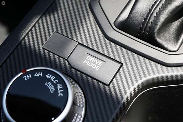 2025 Mitsubishi Triton GLX-R MV 4X4