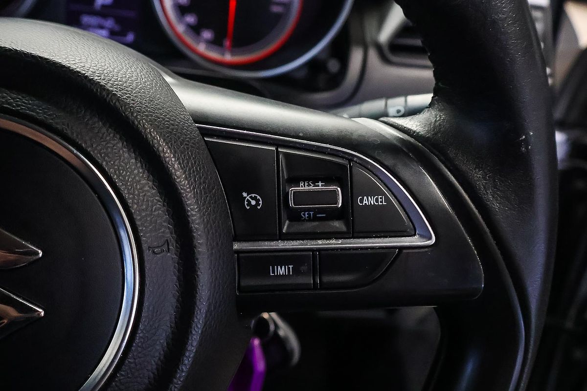 2017 Suzuki Swift GL Navigator AZ