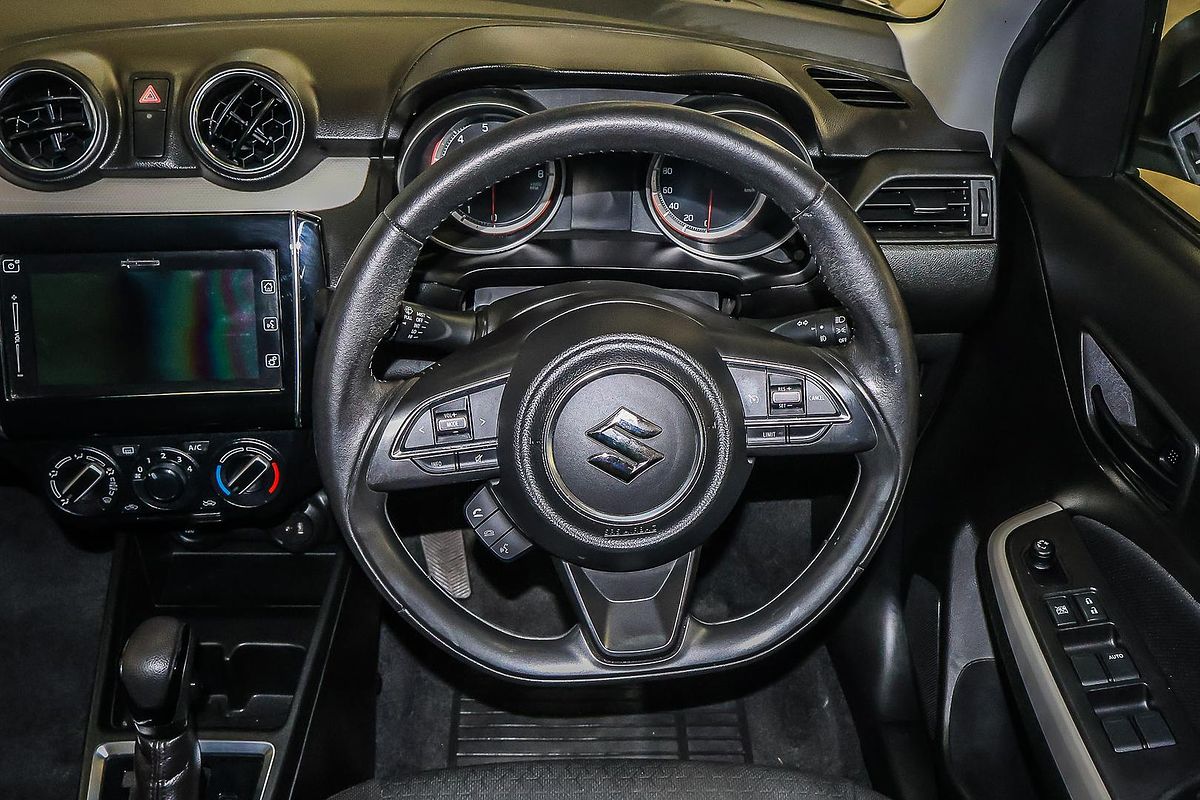 2017 Suzuki Swift GL Navigator AZ