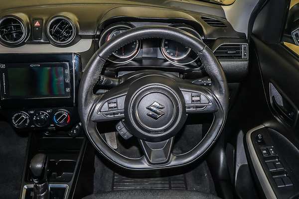 2017 Suzuki Swift GL Navigator AZ