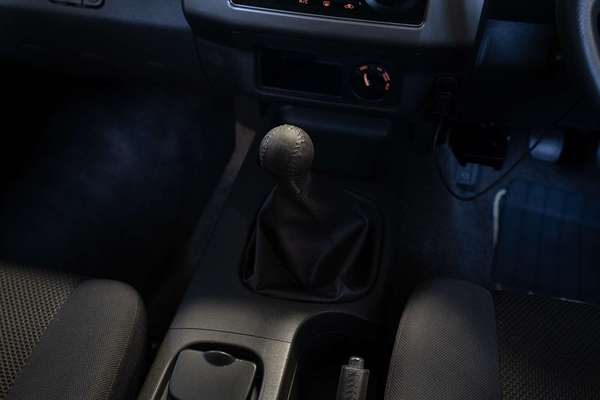 2011 Nissan Navara ST D40 4X4