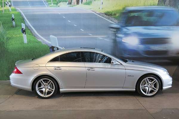 2009 Mercedes-Benz CLS63 AMG