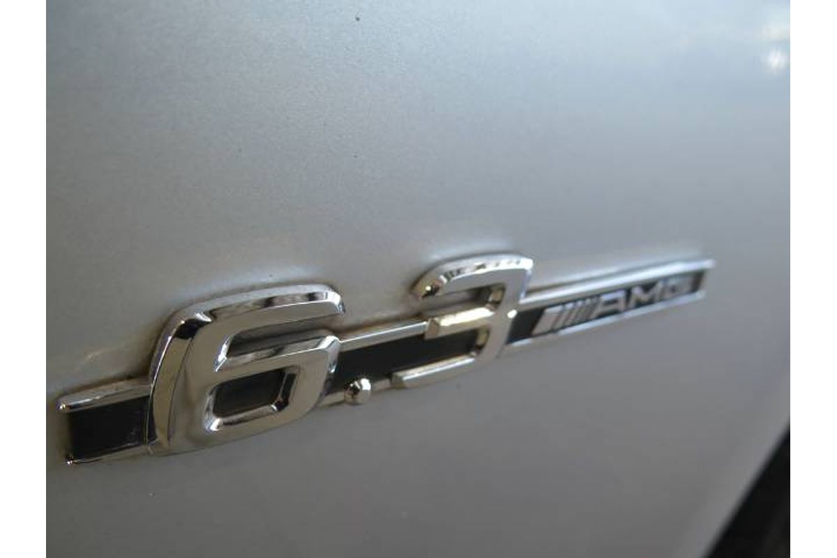 2009 Mercedes-Benz CLS63 AMG