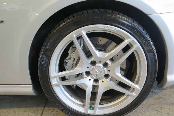 2009 Mercedes-Benz CLS63 AMG