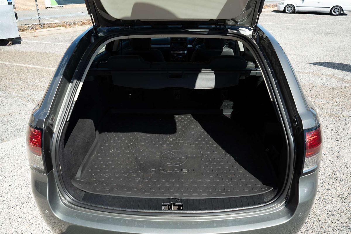 2011 Holden Special Vehicles Clubsport R8 Tourer E Series 3