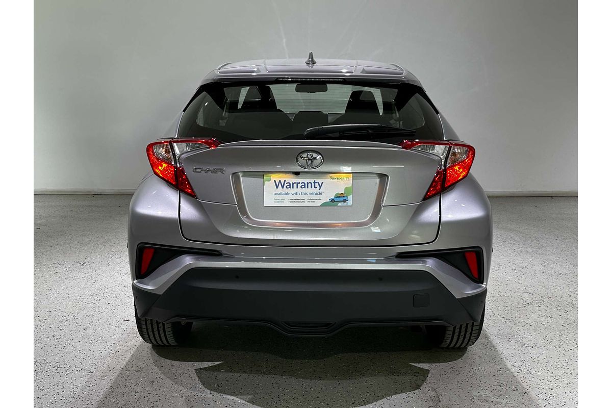 2018 Toyota C-HR  NGX10R