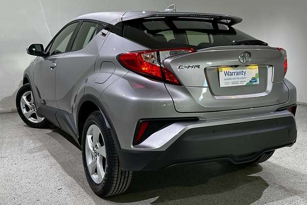 2018 Toyota C-HR  NGX10R