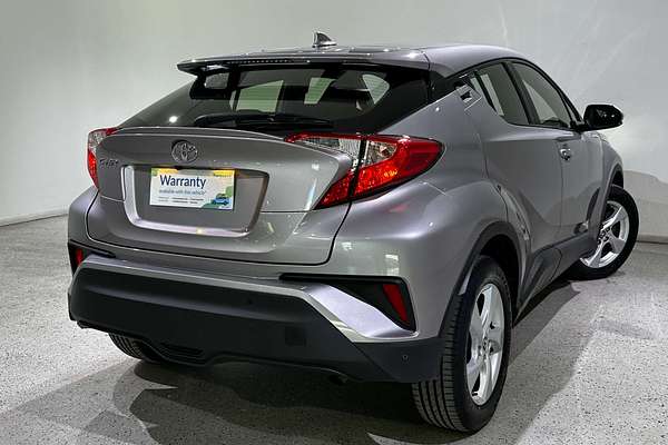 2018 Toyota C-HR  NGX10R