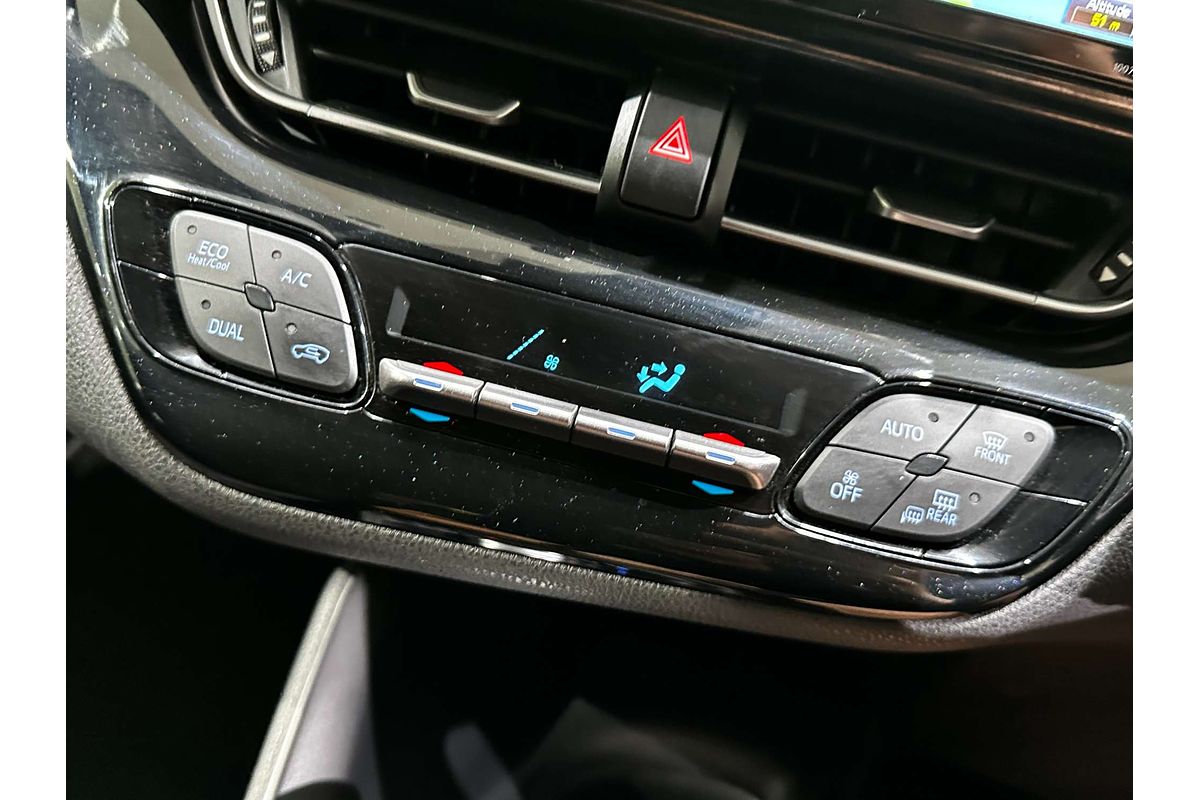 2018 Toyota C-HR  NGX10R