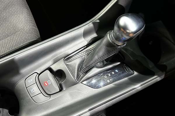 2018 Toyota C-HR  NGX10R