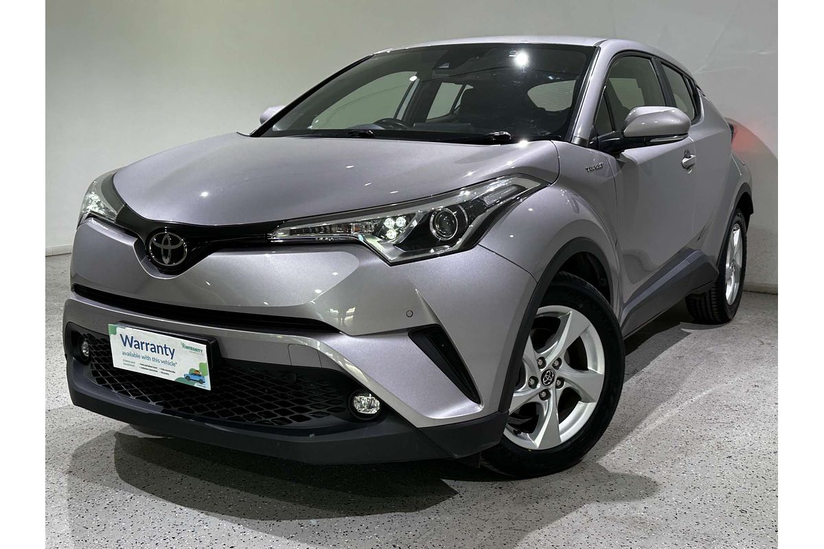 2018 Toyota C-HR  NGX10R