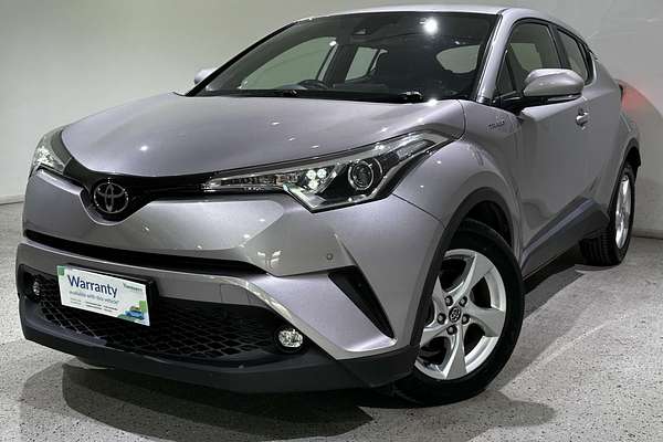 2018 Toyota C-HR  NGX10R
