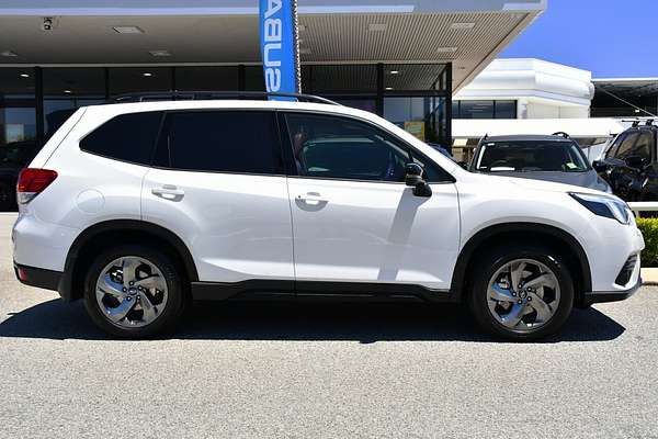 2024 Subaru Forester STI Sport S5