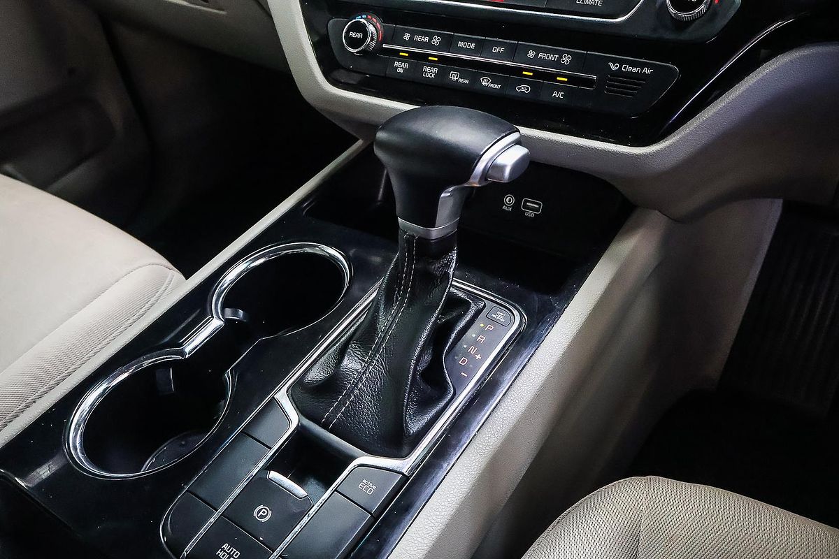 2020 Kia Carnival Si YP