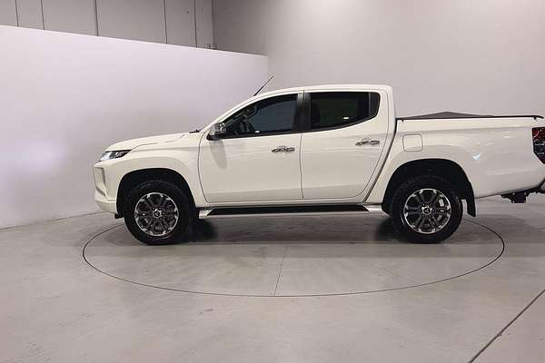2022 Mitsubishi Triton GLS MR 4X4