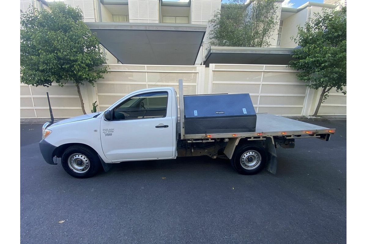 2005 Toyota Hilux Workmate TGN16R Rear Wheel Drive