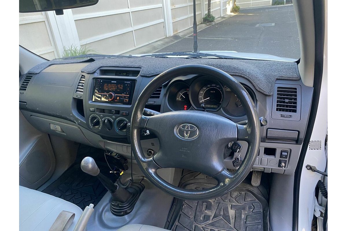 2005 Toyota Hilux Workmate TGN16R Rear Wheel Drive