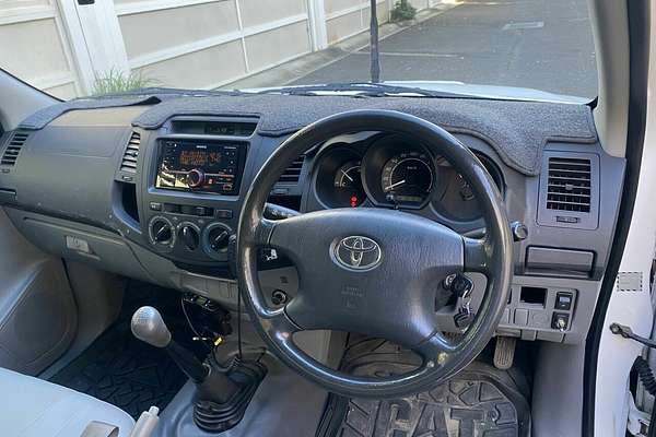 2005 Toyota Hilux Workmate TGN16R Rear Wheel Drive