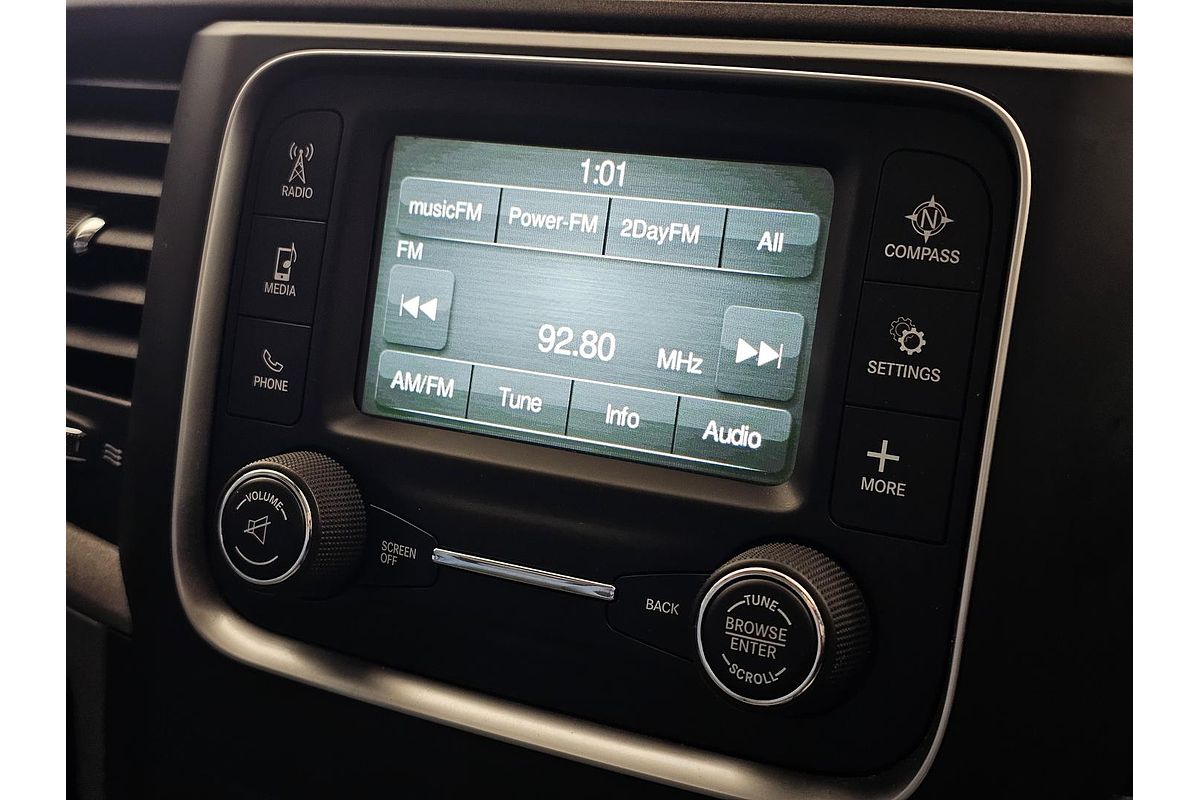 2019 RAM 1500 Express RamBox DS 4X4 SWB