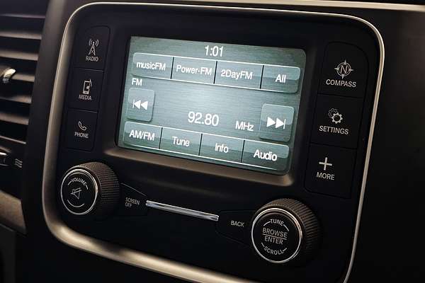 2019 RAM 1500 Express RamBox DS 4X4 SWB