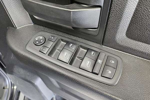 2019 RAM 1500 Express RamBox DS 4X4 SWB