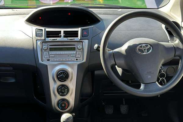 2010 Toyota Yaris YR NCP90R