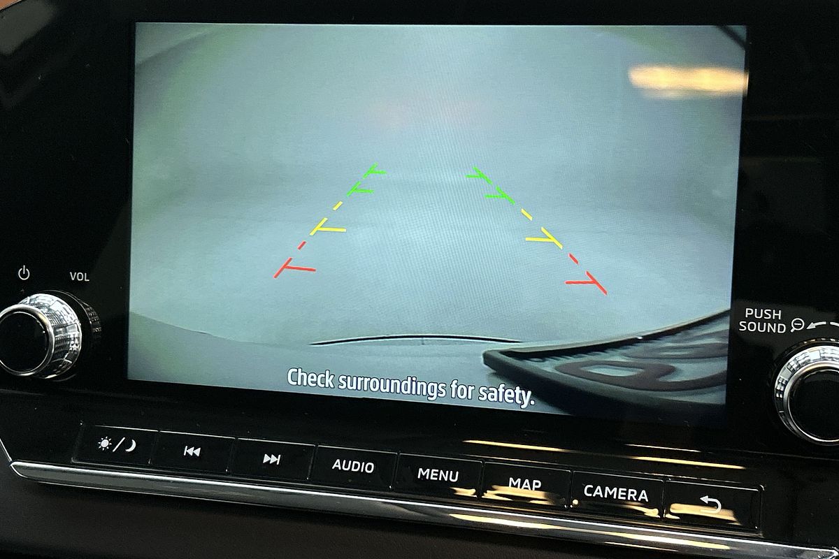 2024 Mitsubishi Outlander LS ZM