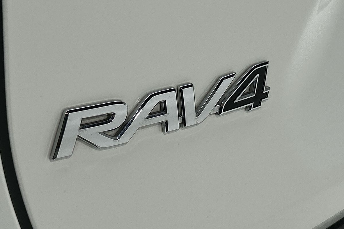 2020 Toyota RAV4 GX AXAH52R