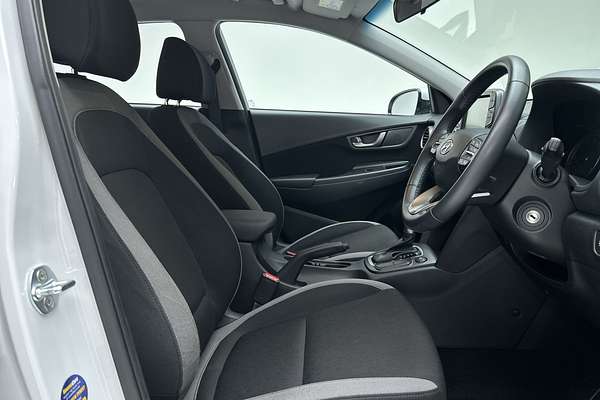 2018 Hyundai Kona Active OS.2