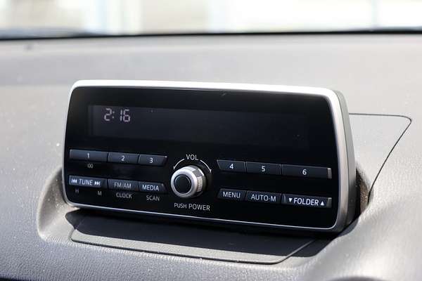 2015 Mazda 2 Neo DJ Series