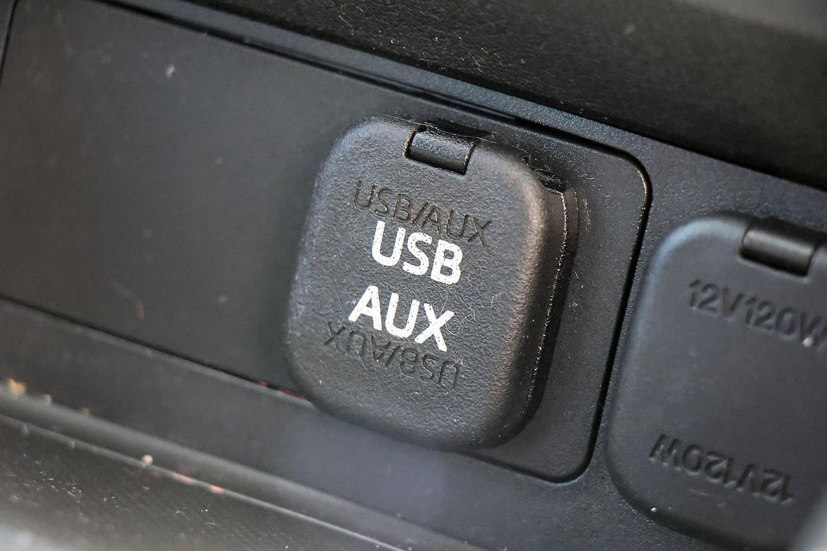 2015 Mazda 2 Neo DJ Series