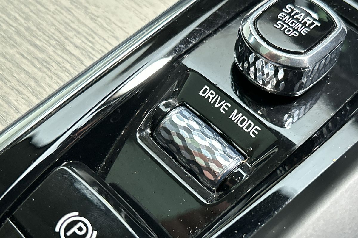 2020 Volvo XC60 T5 Inscription