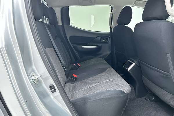 2019 Mitsubishi Triton GLS MR 4X4