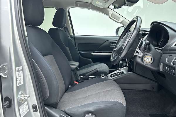 2019 Mitsubishi Triton GLS MR 4X4