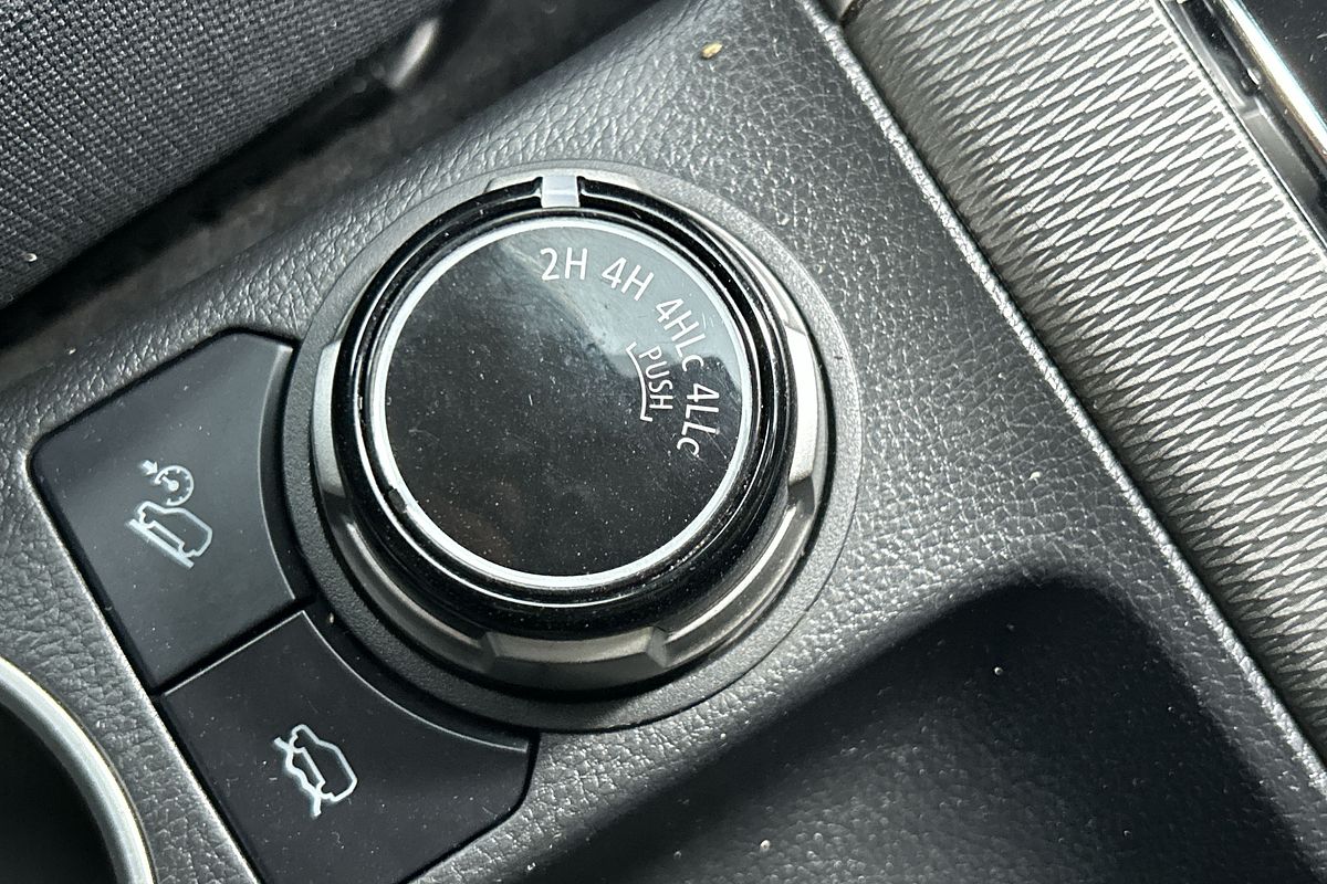 2019 Mitsubishi Triton GLS MR 4X4